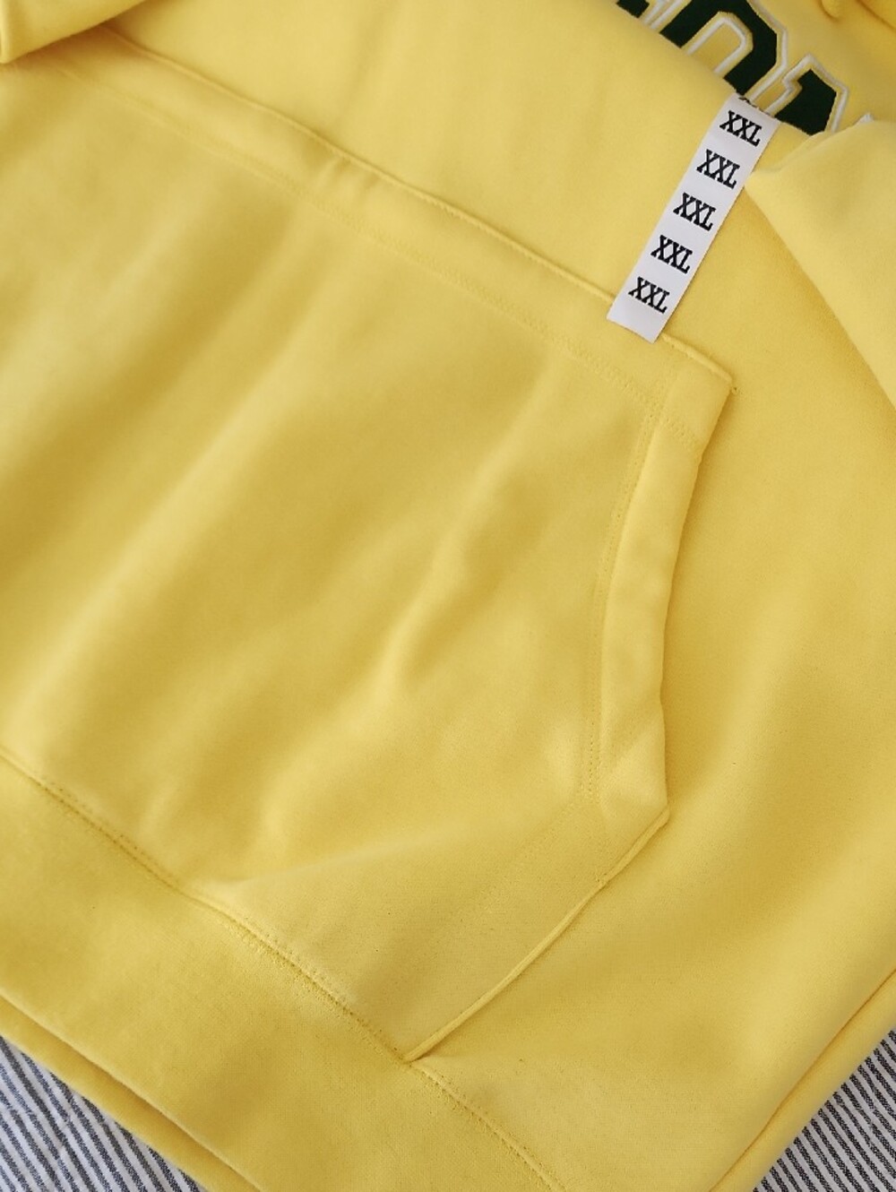 Oregon Men's Yellow Hoodie Sweatshirt with Logo - Picture 2 of 6
